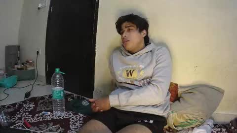 Snapshot of ash2730 chatting on 12-02-25, 08:26 ash2730 online show from 12-02-25, 08:26