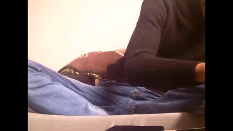 Snapshot of ash590 chatting on 01-07-26, 10:18 Ash590 online show from 01-07-26, 10:18