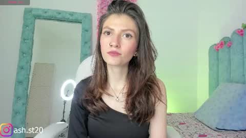 Snapshot of ash_20_ chatting on 07-23-26, 08:18 A S H online show from 07-23-26, 08:18