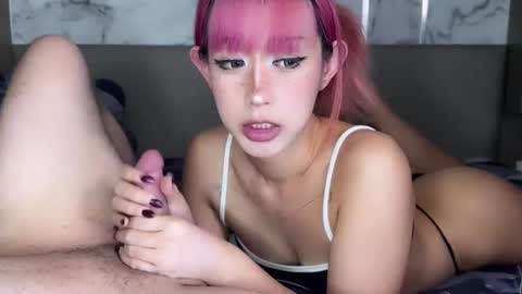 Snapshot of ash_and_e chatting on 03-04-25, 07:51 Ash And Edward online show from 03-04-25, 07:51