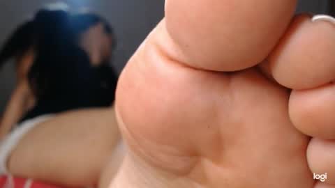 Snapshot of ash_nicefeet chatting on 01-15-26, 04:39 ashley online show from 01-15-26, 04:39