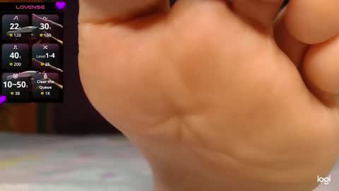 Snapshot of ash_nicefeet chatting on 02-26-26, 04:00 ashley online show from 02-26-26, 04:00