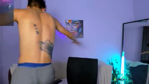 Snapshot of ash_raven_ chatting on 09-15-25, 12:21 ash_raven_ online show from 09-15-25, 12:21