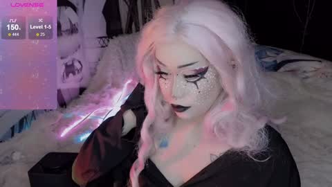 Snapshot of asha_nekooo chatting on 12-19-24, 10:42 Sasha next stream December 4st at 0000- 0030 am German time online show from 12-19-24, 10:42