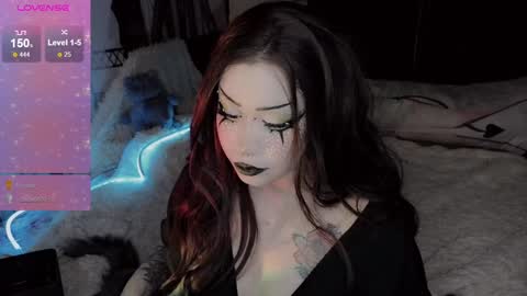 Snapshot of asha_nekooo chatting on 02-08-25, 11:34 Sasha next stream December 4st at 0000- 0030 am German time online show from 02-08-25, 11:34