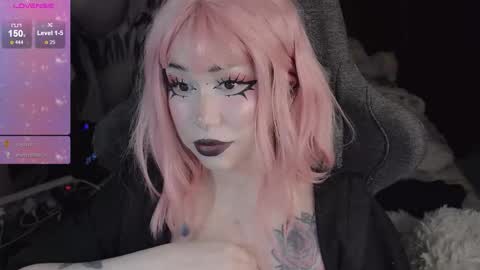 Snapshot of asha_nekooo chatting on 11-13-25, 11:14 Sasha next stream December 4st at 0000- 0030 am German time online show from 11-13-25, 11:14