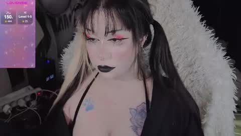 Snapshot of asha_nekooo chatting on 11-19-25, 11:16 Sasha next stream December 4st at 0000- 0030 am German time online show from 11-19-25, 11:16