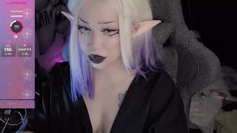 Snapshot of asha_nekooo chatting on 03-08-26, 10:35 Sasha next stream December 4st at 0000- 0030 am German time online show from 03-08-26, 10:35