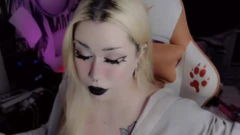 Sasha next stream December 4st  at  0000- 0030 am German time online show from 06-21-26, 10:34