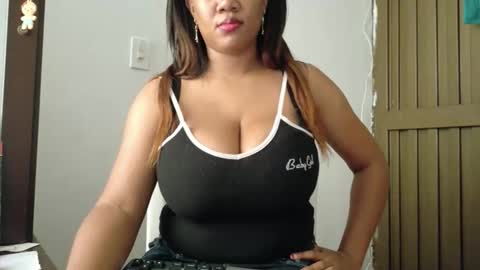 Snapshot of ashanty_1012 chatting on 02-27-26, 03:56 ashanty_1012 online show from 02-27-26, 03:56