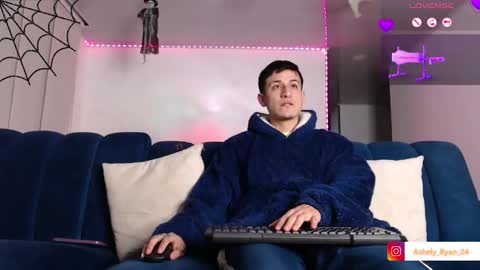 Ashley And Ryan  online show from 10-29-25, 10:55