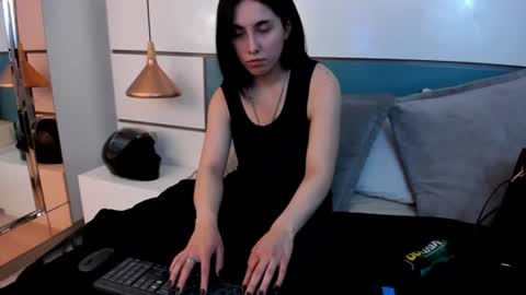 Ashkoreh online show from 07-10-26, 08:44