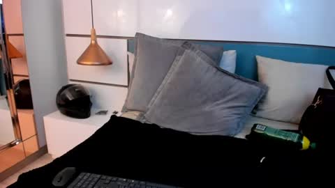 Ashkoreh online show from 07-28-26, 08:52
