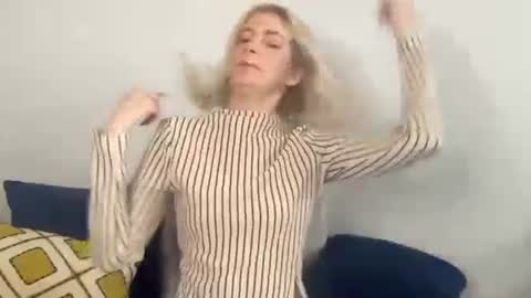 Snapshot of ashleebby818 chatting on 01-10-26, 07:15 Ashlee online show from 01-10-26, 07:15