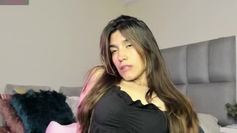 Snapshot of ashley_120 chatting on 09-10-25, 01:16 Carolina online show from 09-10-25, 01:16