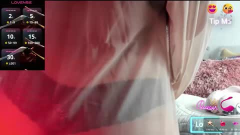 Snapshot of ashley_120 chatting on 12-13-25, 09:20 Carolina online show from 12-13-25, 09:20