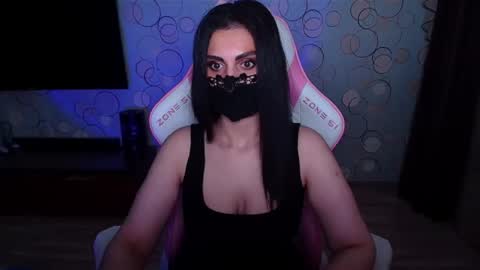   Yasmina   online show from 05-20-26, 05:02