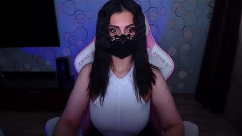   Yasmina   online show from 05-22-26, 05:03