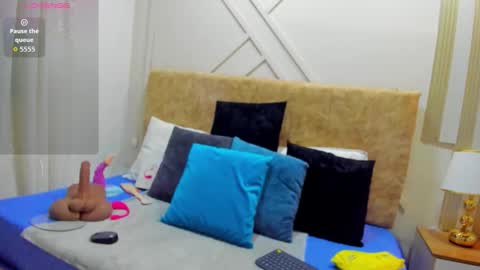 ashley online show from 11-22-25, 02:05