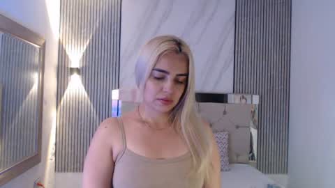 ashley__tylor online show from 06-11-26, 12:32