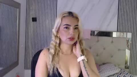 ashley__tylor online show from 06-25-26, 03:49
