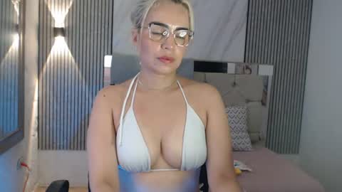 ashley__tylor online show from 07-28-26, 04:50