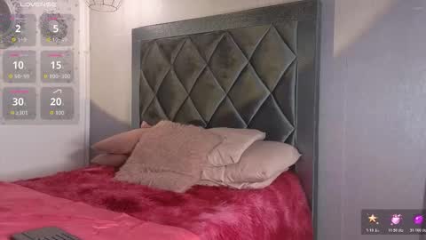 Snapshot of ashley__williamss chatting on 01-08-26, 09:28 Ashley online show from 01-08-26, 09:28