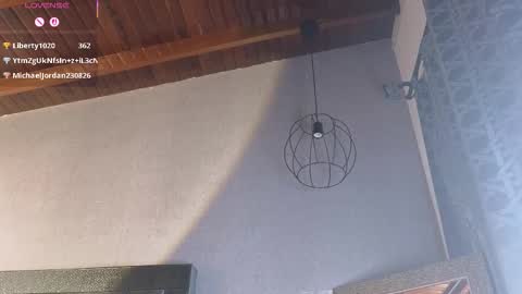 Snapshot of ashley__williamss chatting on 01-18-26, 09:35 Ashley online show from 01-18-26, 09:35