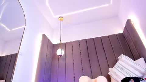 ashley_beaomunt online show from 07-16-26, 11:38