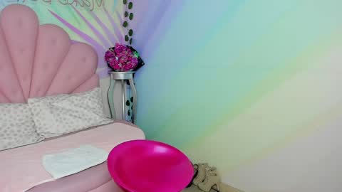 Snapshot of ashley_benoit chatting on 06-01-26, 01:02 Ashley online show from 06-01-26, 01:02