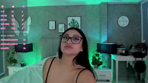 Ashleyy online show from 03-04-25, 05:34