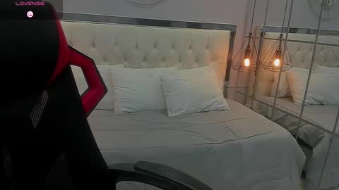 Snapshot of ashley_candy8 chatting on 10-16-25, 12:11 ashley_candy8 online show from 10-16-25, 12:11