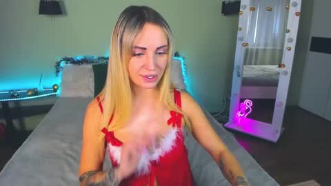 Alina online show from 12-25-24, 07:35