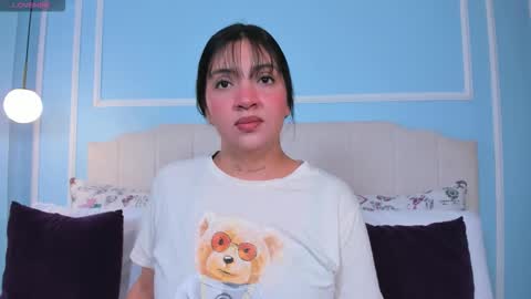 Snapshot of ashley_fooxx chatting on 02-21-26, 02:56 Ashley Foxx online show from 02-21-26, 02:56