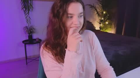 Snapshot of ashley_glen chatting on 09-14-25, 07:07   online show from 09-14-25, 07:07