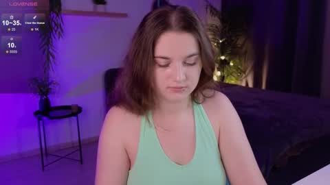 Snapshot of ashley_glen chatting on 10-01-25, 07:25   online show from 10-01-25, 07:25