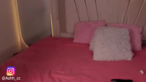 Snapshot of ashley_hillss_ chatting on 12-05-24, 08:55 Ashley online show from 12-05-24, 08:55