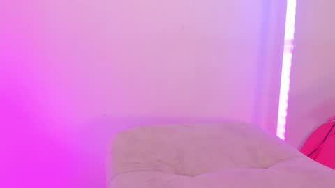 ashley_js online show from 04-18-26, 07:07