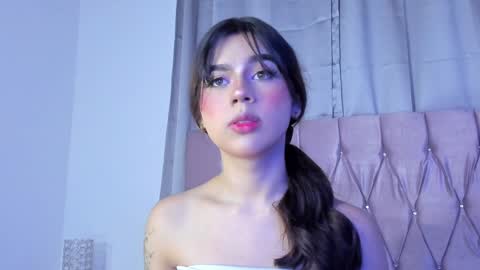 Snapshot of ashley_piinkk chatting on 01-06-25, 07:20 Ashley online show from 01-06-25, 07:20