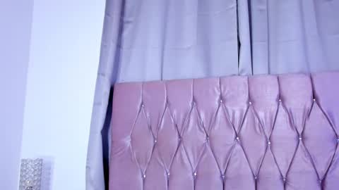 Snapshot of ashley_piinkk chatting on 03-10-25, 03:45 Ashley online show from 03-10-25, 03:45