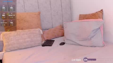 Camila online show from 03-10-25, 08:12