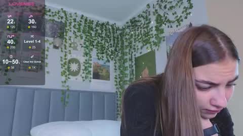 Ashle online show from 10-04-25, 04:21