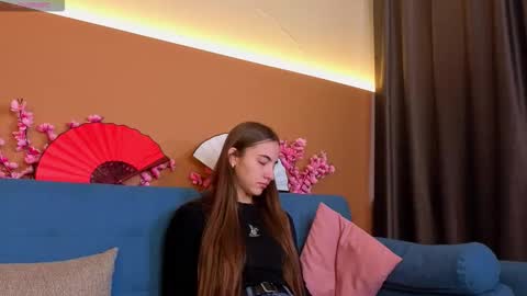 Ashle online show from 11-10-25, 04:11