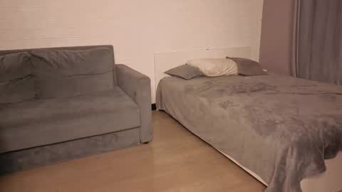 Snapshot of ashley_urban chatting on 10-22-25, 03:18 Ashley online show from 10-22-25, 03:18