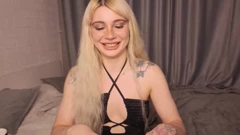 Snapshot of ashley_urban chatting on 03-13-26, 02:29 Ashley online show from 03-13-26, 02:29