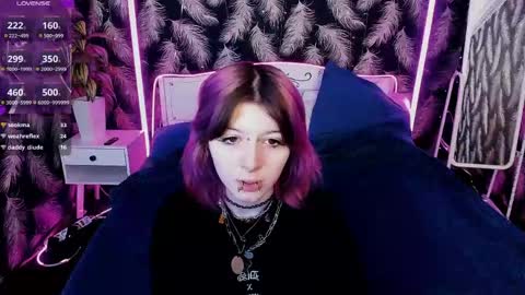 Ashley online show from 04-06-26, 08:54