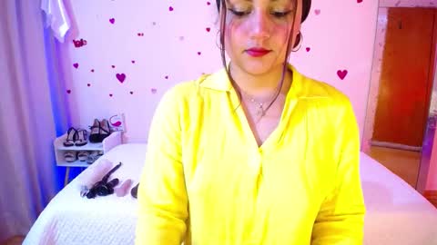 Snapshot of ashleyevanz chatting on 11-26-25, 04:35 Ashlei Evanz online show from 11-26-25, 04:35