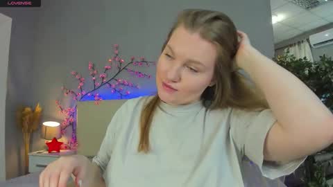 AshleyJonse online show from 04-03-26, 05:05