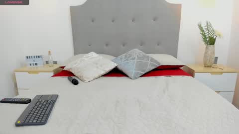 Ashley knight online show from 12-03-24, 06:17