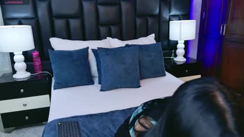 AshleyRoberh online show from 04-23-26, 07:49